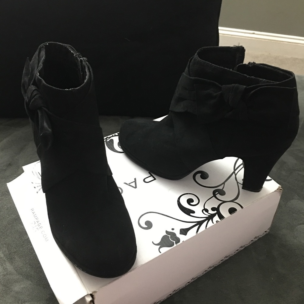 Rampage Bootie JYN Black Suede faux wmns sz 11